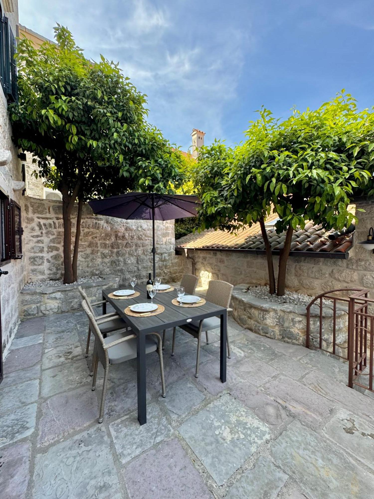 Apartments Radonicic Kotor Eksteriør bilde